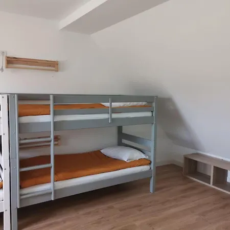 Jolie Maison A 200m De La De Lerat 別荘 *